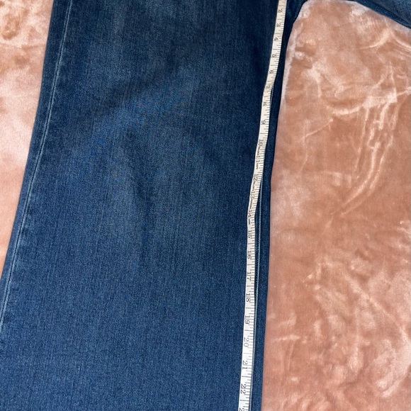 PAIGE Anessa Wide Leg Jean in color: Amoroso, Size 32 - Picture 13 of 16